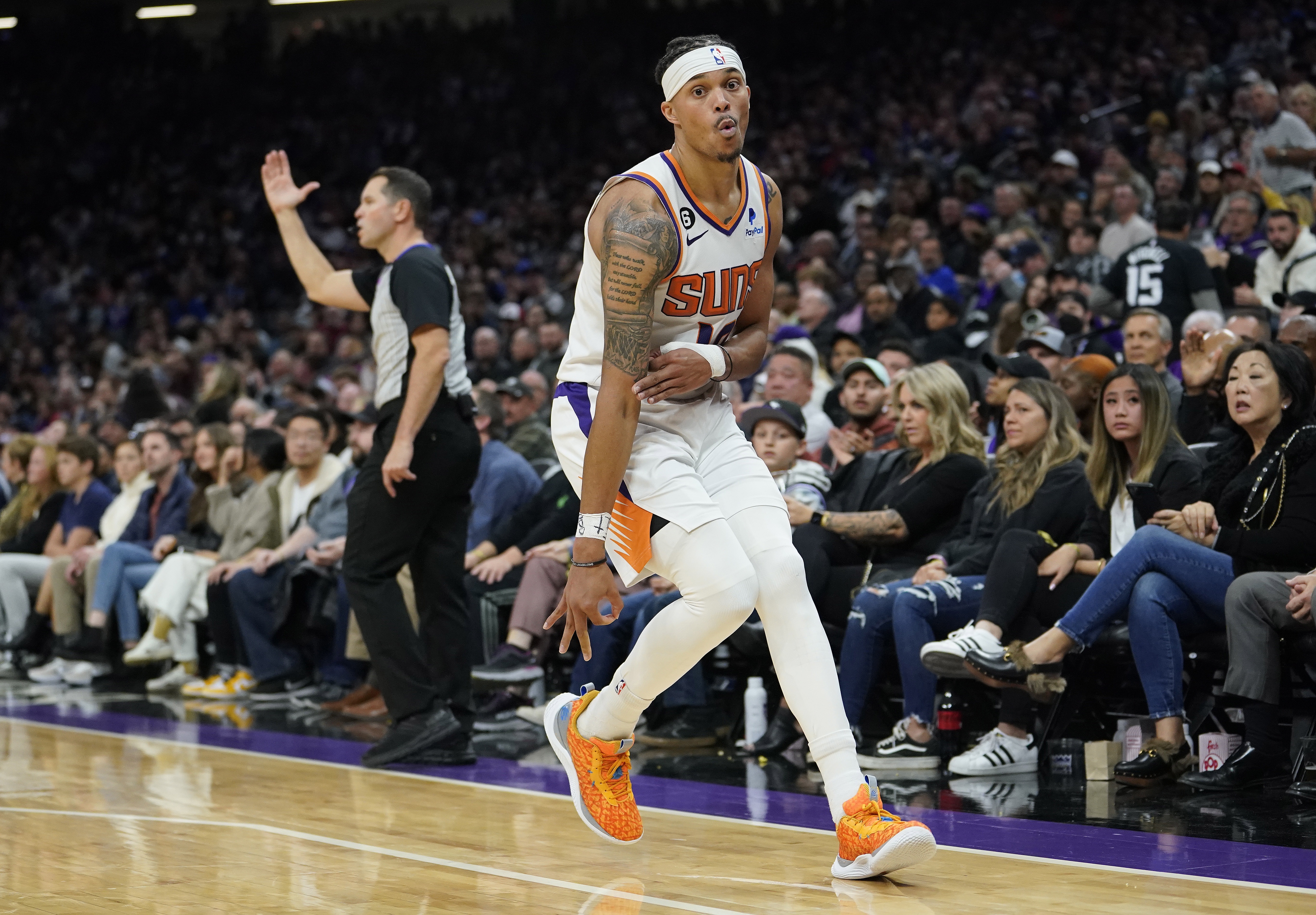 南宫娱乐-掘金队受到全球球迷广泛支持