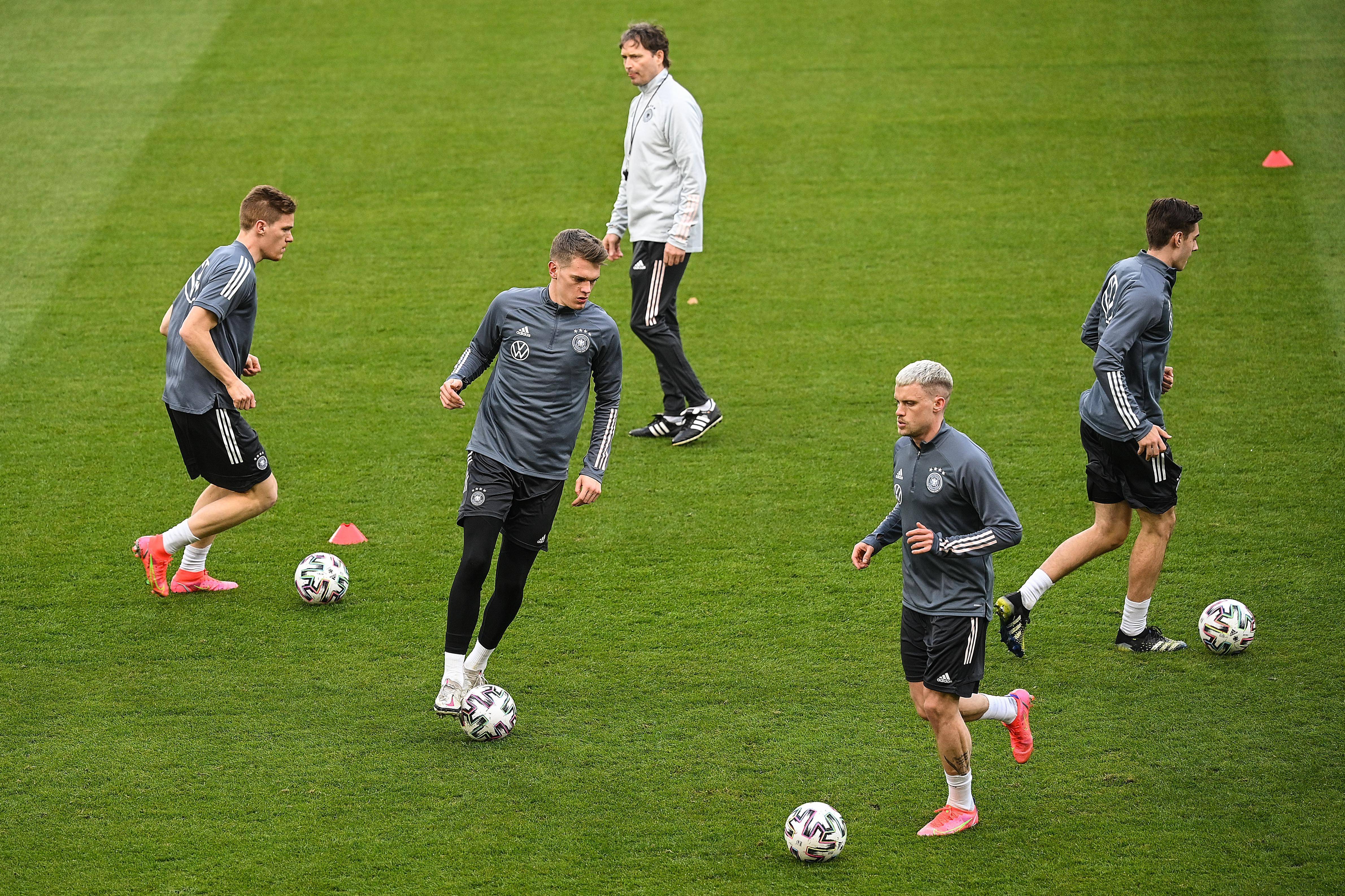 南宫娱乐-豪强争霸！欧洲国家队再掀热议