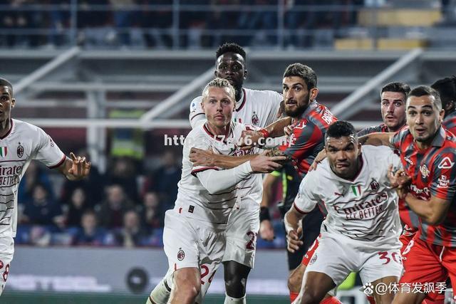 AC米兰防守大师:5位曾征服意甲的神级后卫 AC米兰防守大师:5位曾征服意甲的神级后卫