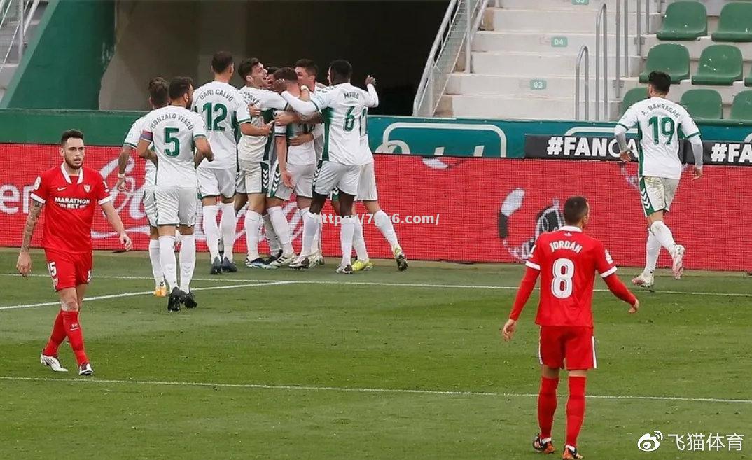 皇家马德里继续领跑西甲积分榜，巴萨陷入困境局面岌岌可危