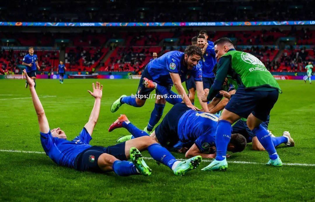 欧洲杯半决赛对决火爆，各路球星表现抢镜