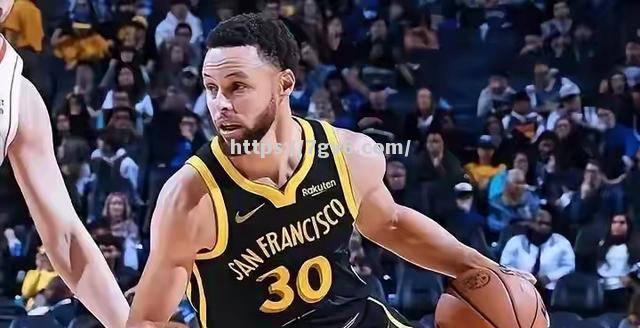 南宫娱乐-勇士队再度碾压对手，库里砍下50分再创纪录