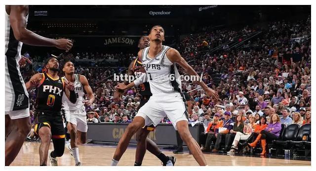 南宫娱乐-马刺队球员遭遇伤病困扰，球队迫切需要补强