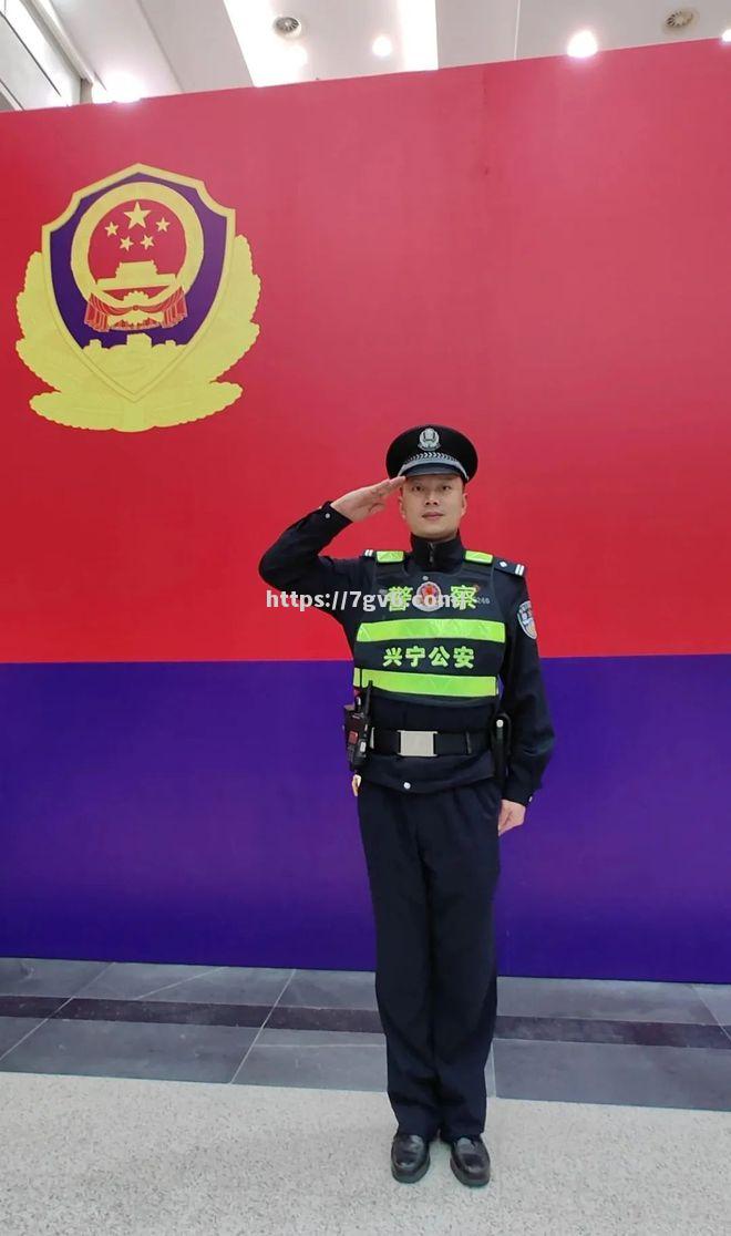 南宫娱乐-体育传奇不断书写，多面手势头夺金牌