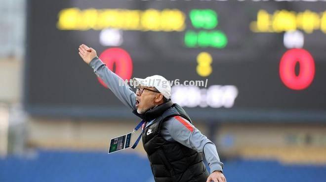 南宫娱乐-教练战术部署革新，球员技术提升