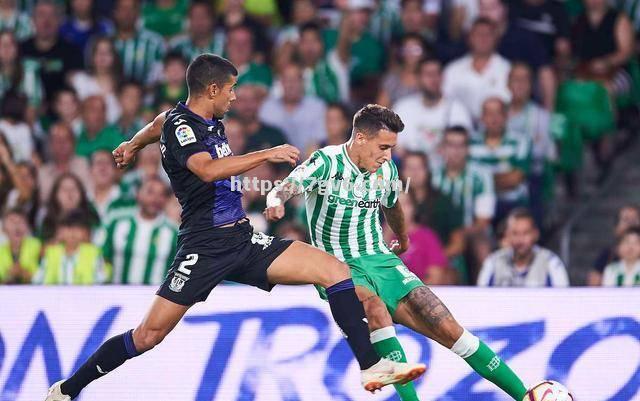 南宫娱乐-沃尔夫斯堡遭遇连败，保级压力巨大