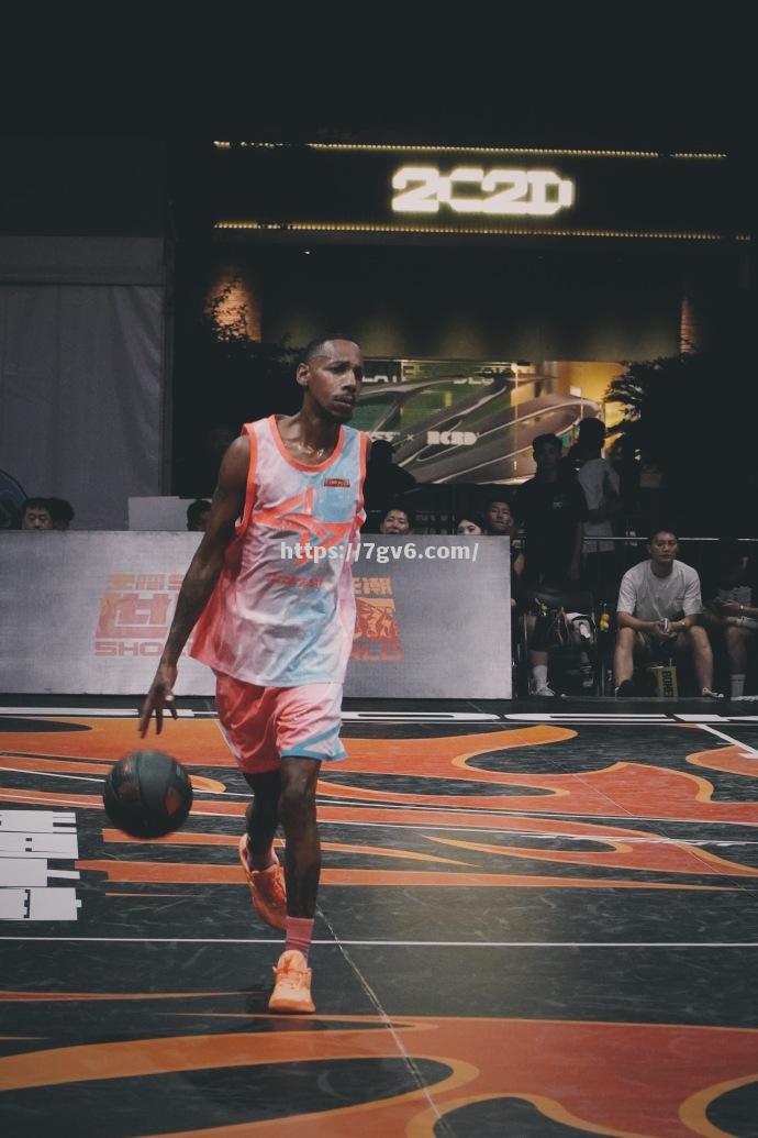 南宫娱乐-国际篮球赛上有许多惊喜发生