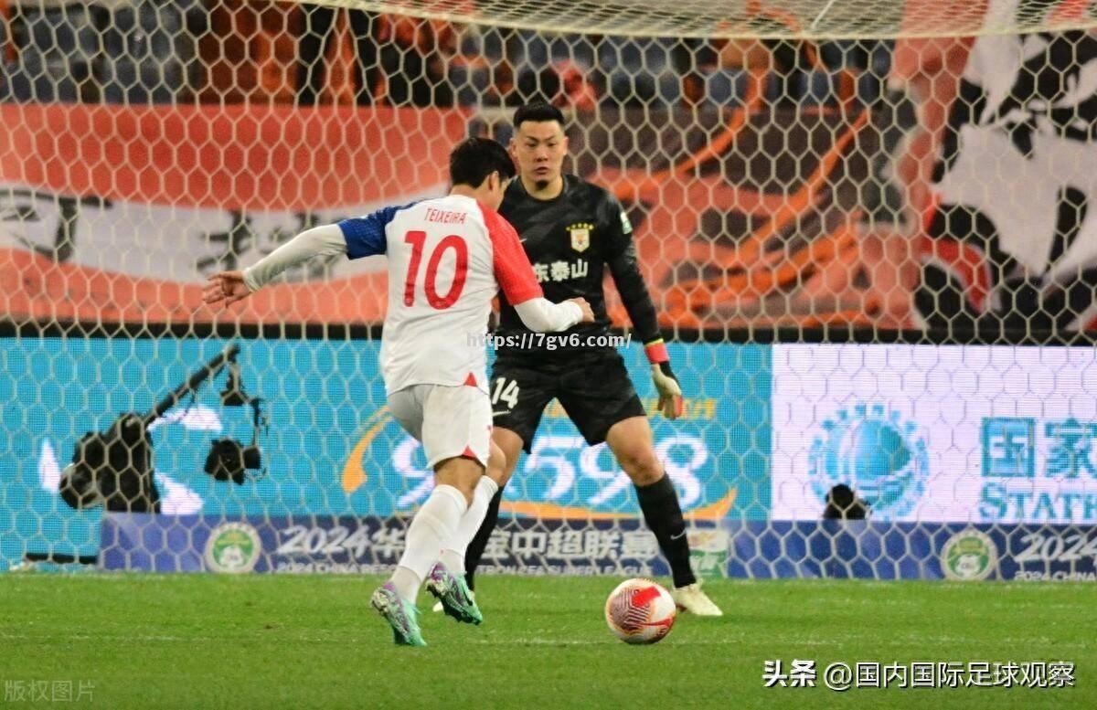 南宫娱乐-上海申花队连续两场失利，近况不佳