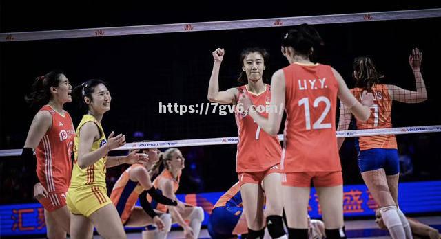 女排比赛中澳大利亚队逆袭取胜