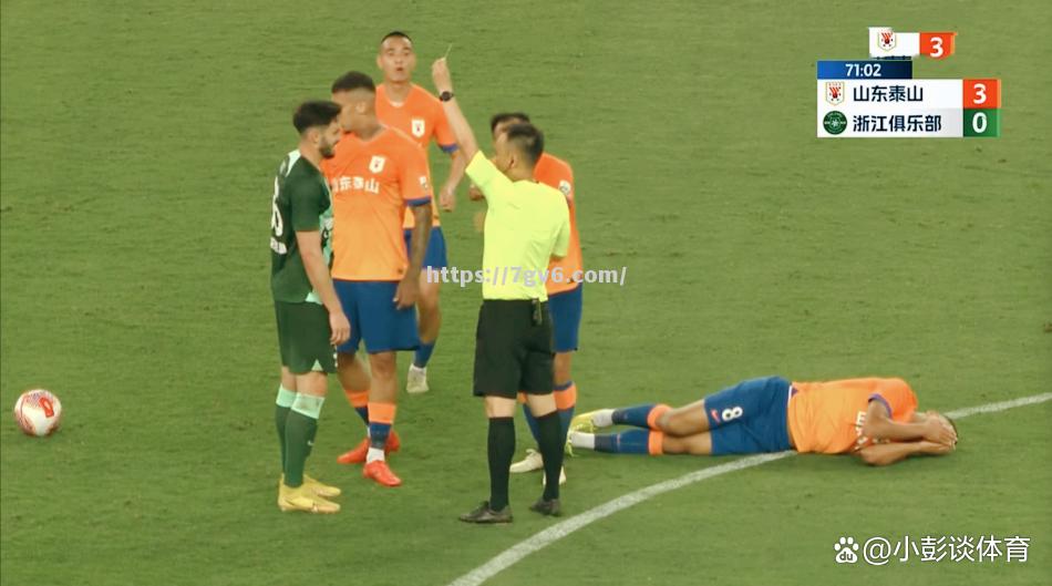 热那亚主场逼平劲旅，保持不败状态