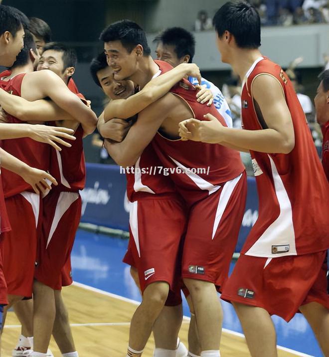 南宫娱乐-谁是篮球世界杯的新王者？四强竞逐最终胜利