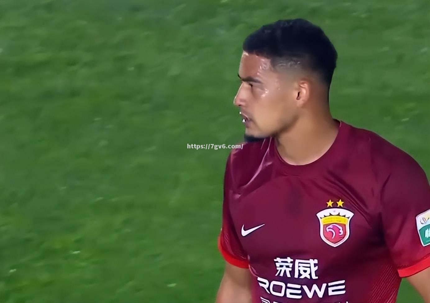 赫罗纳战胜领头羊，喜忧参半