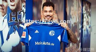 沙尔克豪不畏难打破潜规则赢得口碑