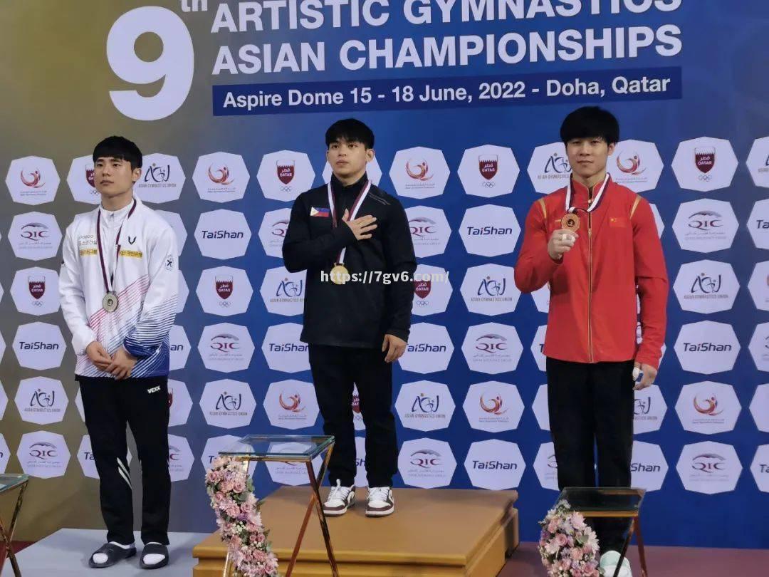 南宫娱乐-德国摔跤选手运筹帷幄夺冠，技压群雄