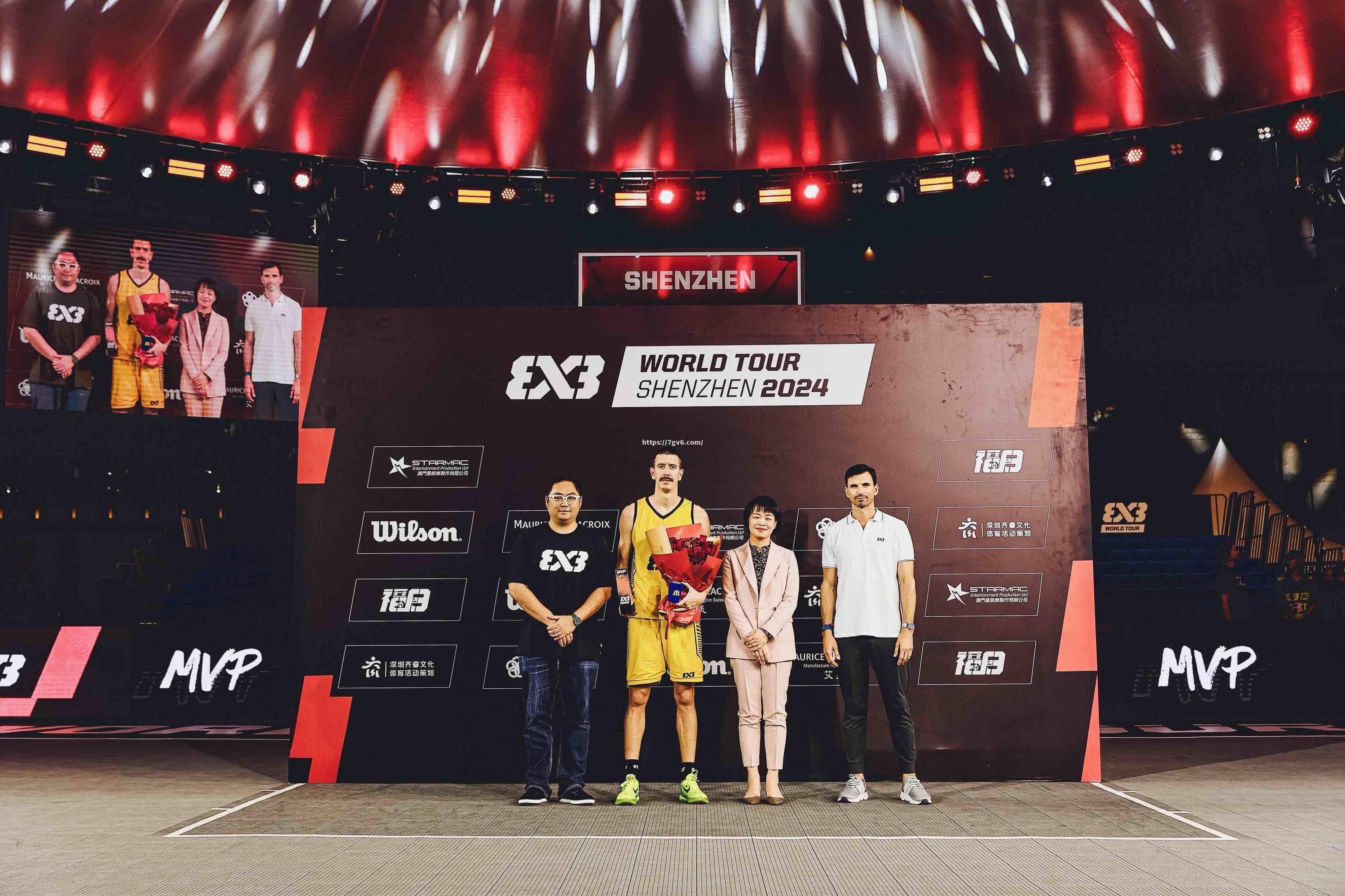 南宫娱乐-篮球大神在国际赛事中技惊四座，引领团队获胜