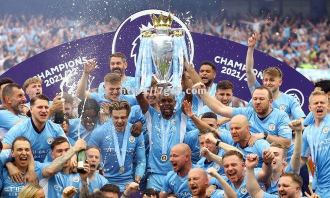 曼城在最新的欧洲联赛中夺冠领跑 曼城在最新的欧洲联赛中夺冠领跑